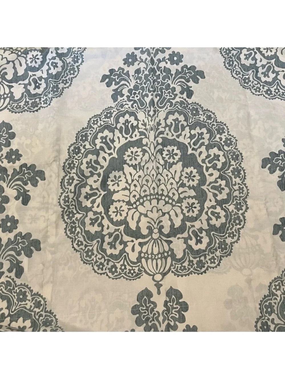 Pottery Barn Lucianna Medallion Duvet Cover Set